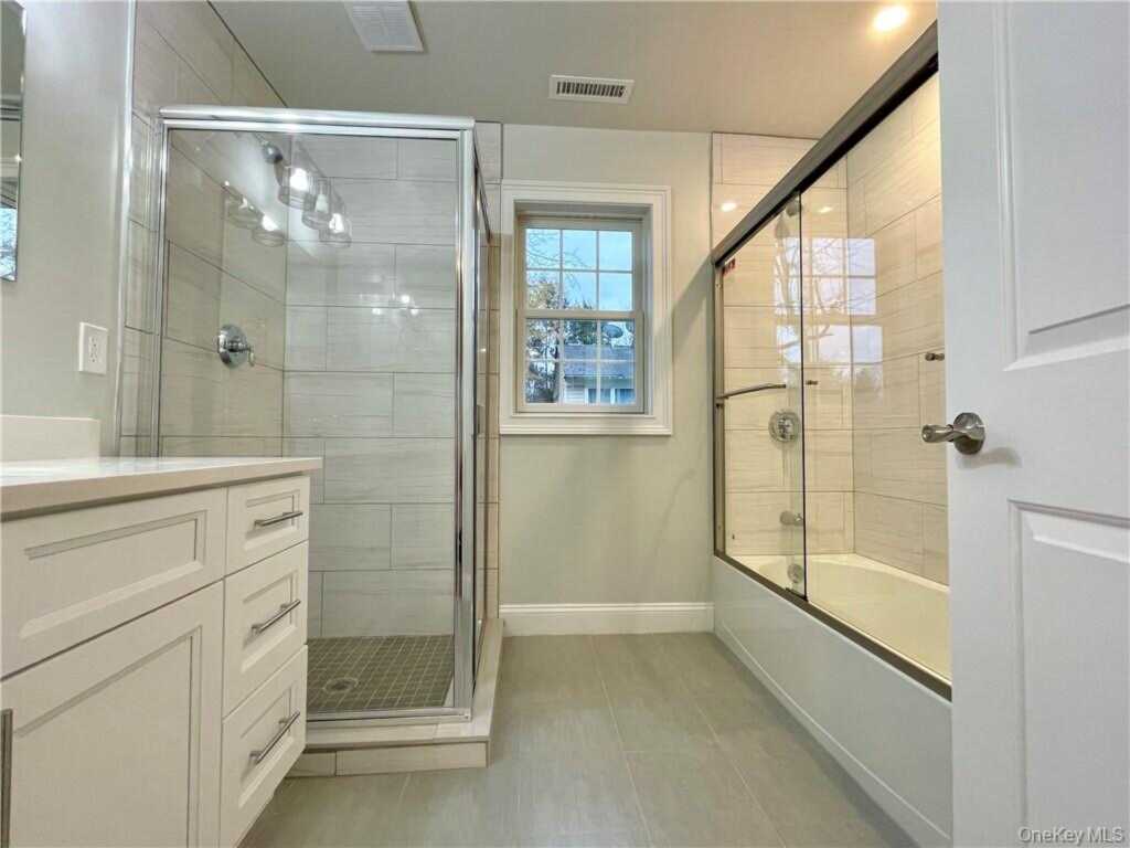 1 Kewanee Road, New Rochelle, NY 10804 - Photo 23 of 28