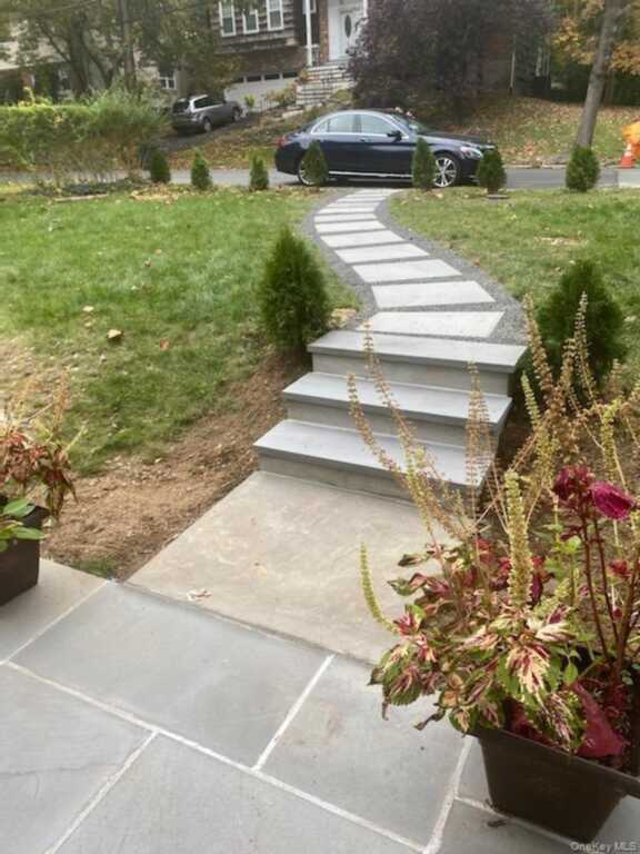 1 Kewanee Road, New Rochelle, NY 10804 - Photo 25 of 28