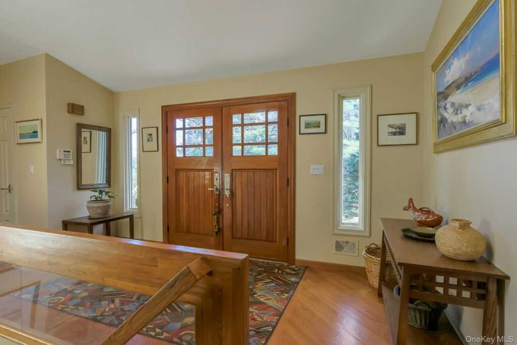 837 Sherry Drive, Valley Cottage, NY 10989 - Photo 13 of 49