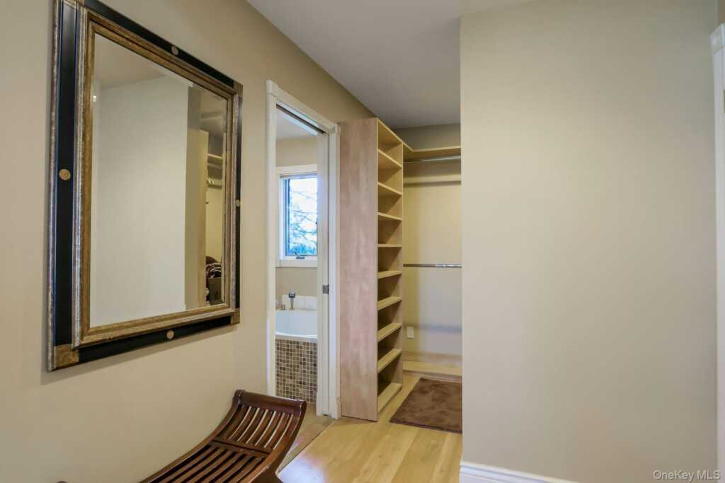 837 Sherry Drive, Valley Cottage, NY 10989 - Photo 15 of 49