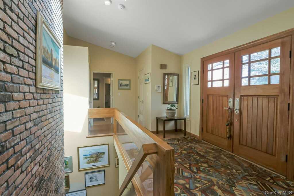 837 Sherry Drive, Valley Cottage, NY 10989 - Photo 18 of 49