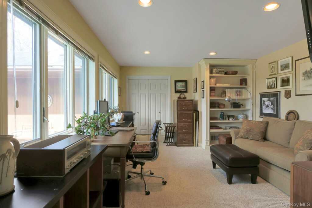 837 Sherry Drive, Valley Cottage, NY 10989 - Photo 21 of 49