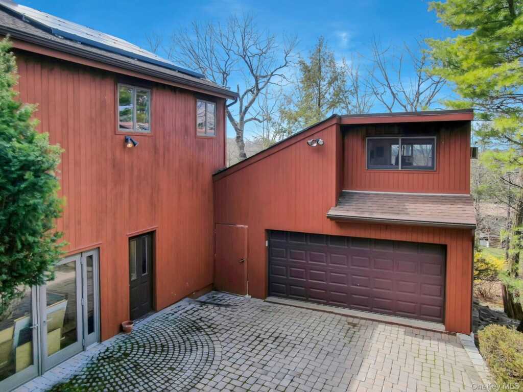 837 Sherry Drive, Valley Cottage, NY 10989 - Photo 28 of 49