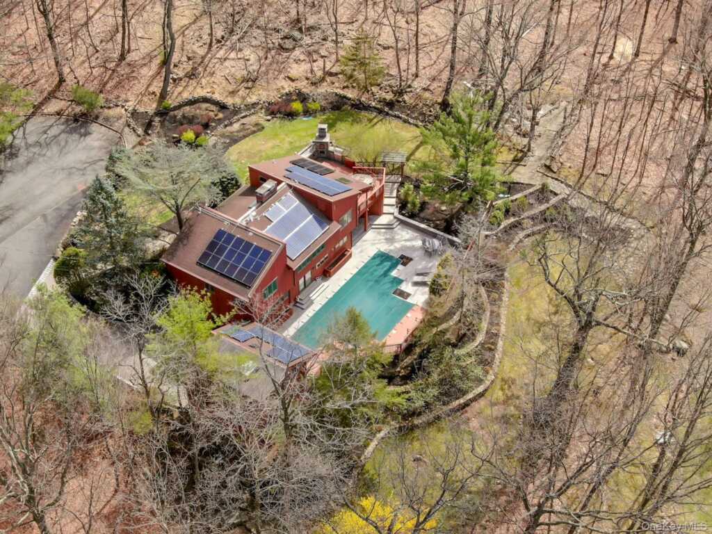 837 Sherry Drive, Valley Cottage, NY 10989 - Photo 39 of 49