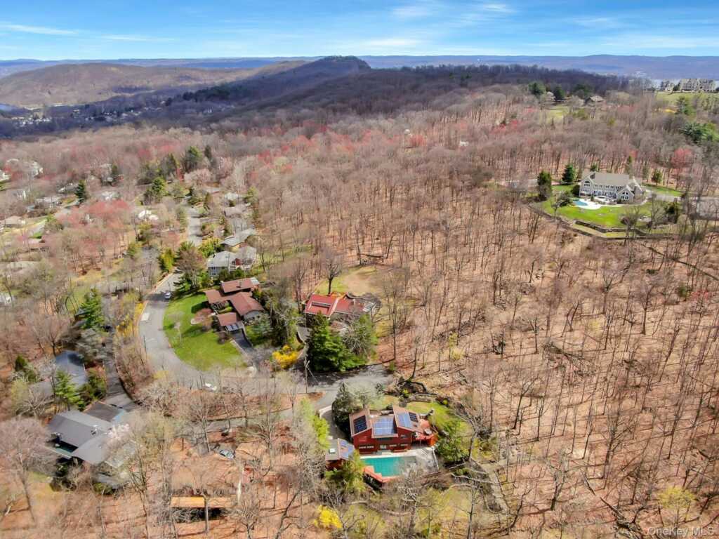 837 Sherry Drive, Valley Cottage, NY 10989 - Photo 41 of 49