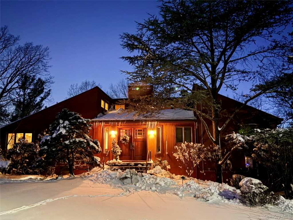 837 Sherry Drive, Valley Cottage, NY 10989 - Photo 48 of 49