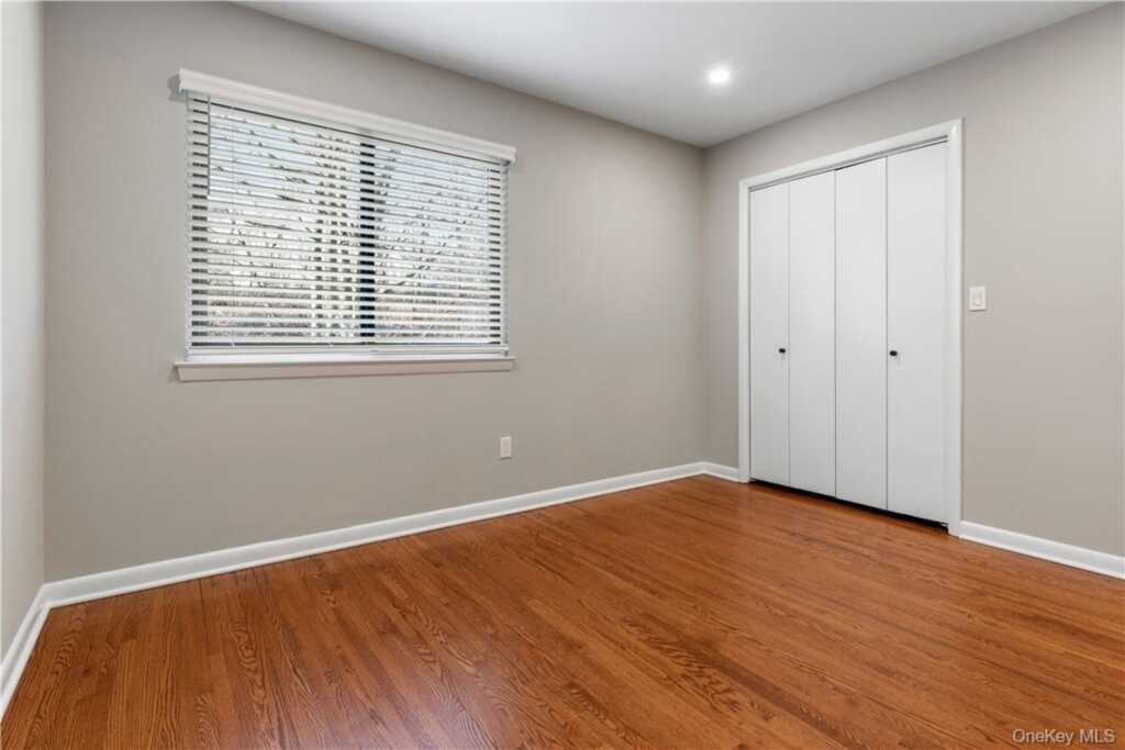 50 Pondview Road, Unit #F, Rye, NY 10580 - Photo 16 of 25