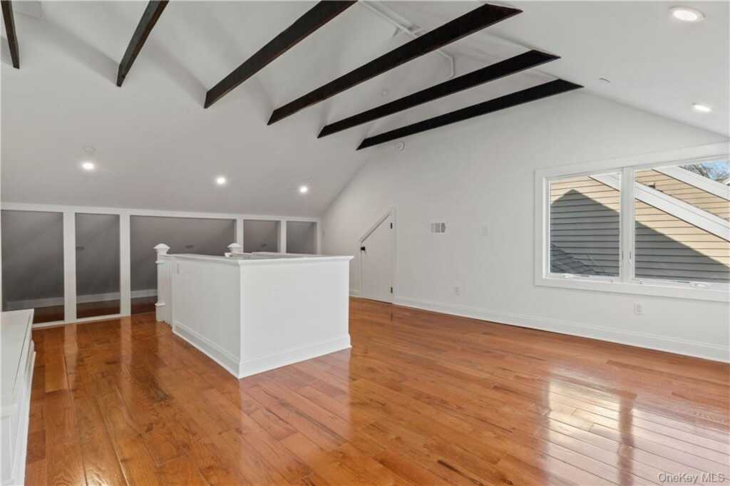 50 Pondview Road, Unit #F, Rye, NY 10580 - Photo 19 of 25