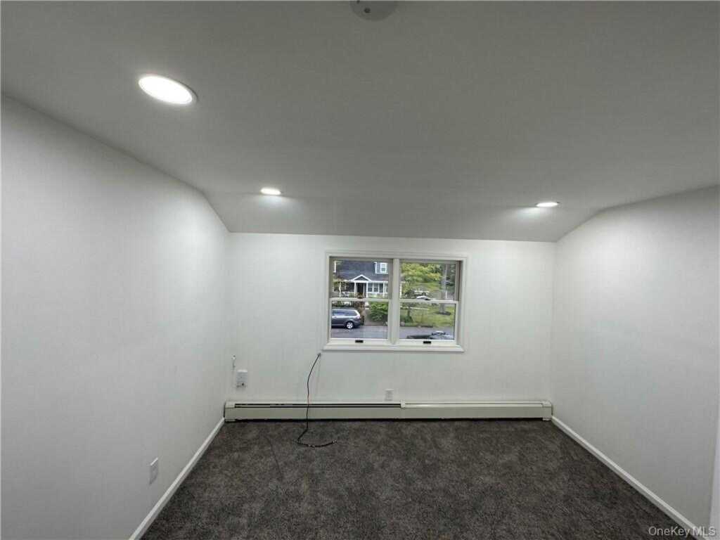 57 Hunt Avenue, Unit #2, Pearl River, NY 10965 - Photo 7 of 12