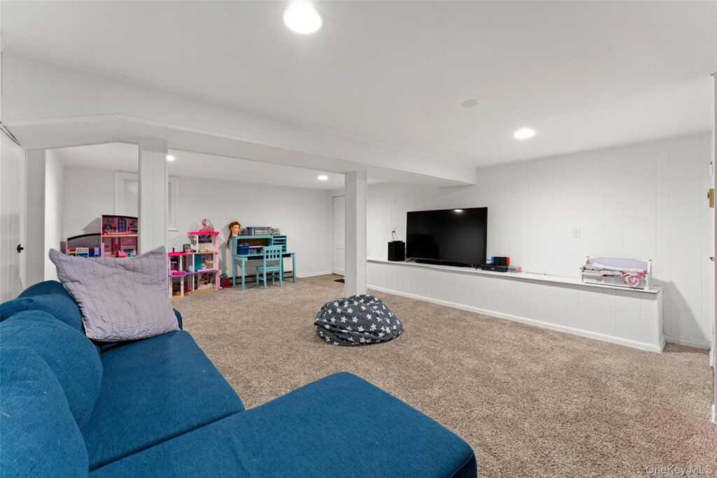 5 Short Hill Road, New City, NY 10956 - Photo 16 of 21