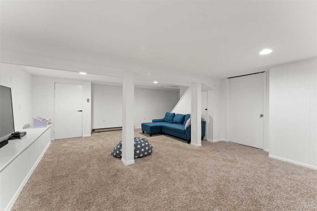 5 Short Hill Road, New City, NY 10956 - Photo 17 of 21