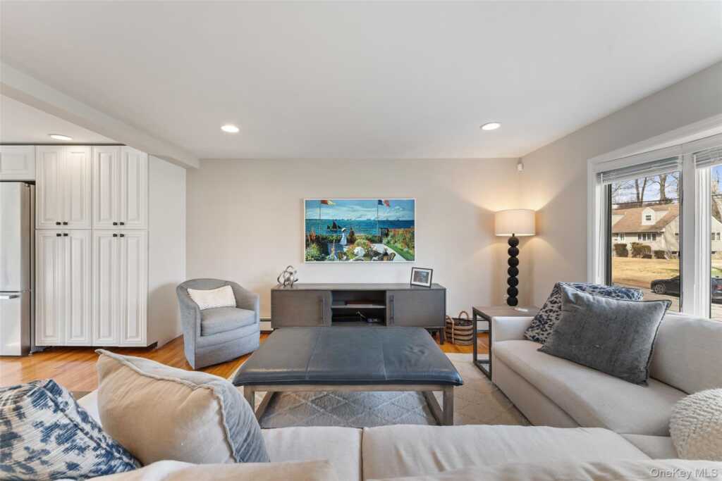 5 Short Hill Road, New City, NY 10956 - Photo 4 of 21