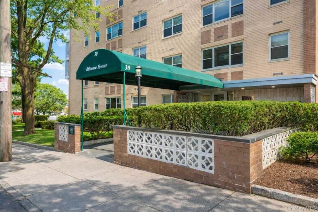 30 Lake Street, Unit #2-I, White Plains, NY 10603