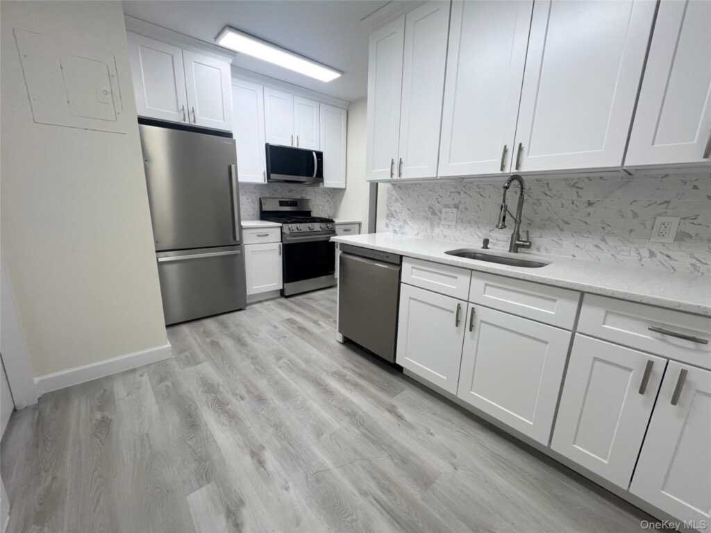 30 Lake Street, Unit #2-I, White Plains, NY 10603 - Photo 7 of 26