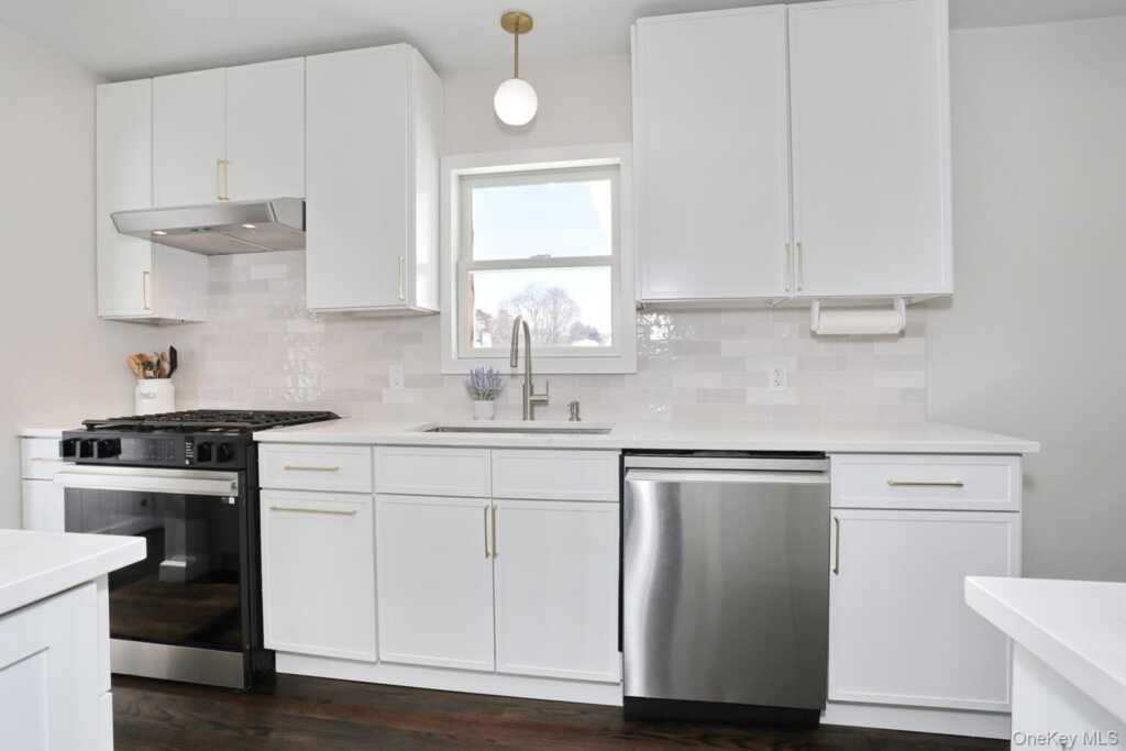 42 E Main Street, Stony Point, NY 10980 - Photo 10 of 27