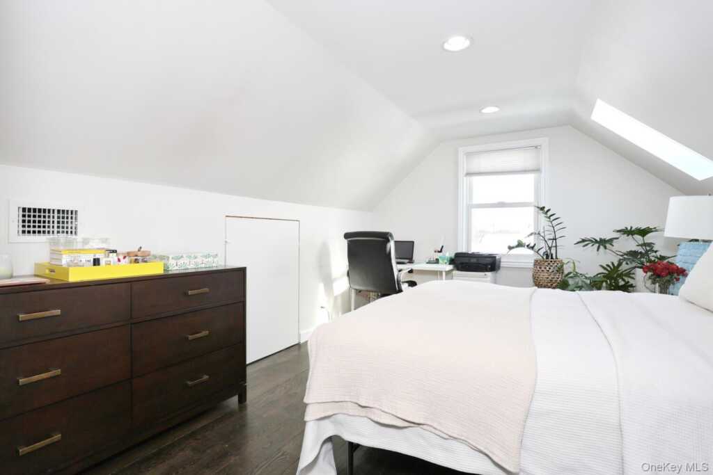 42 E Main Street, Stony Point, NY 10980 - Photo 21 of 27