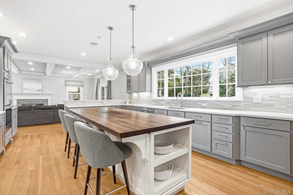 4 Boulder Road, Rye, NY 10580 - Photo 12 of 41