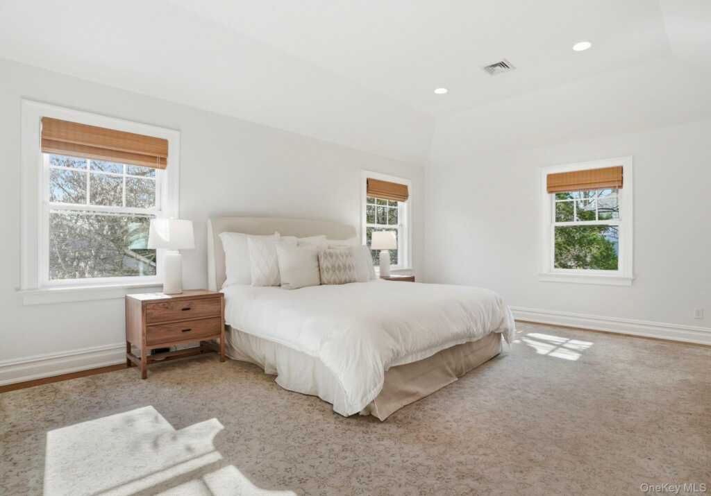 4 Boulder Road, Rye, NY 10580 - Photo 20 of 41