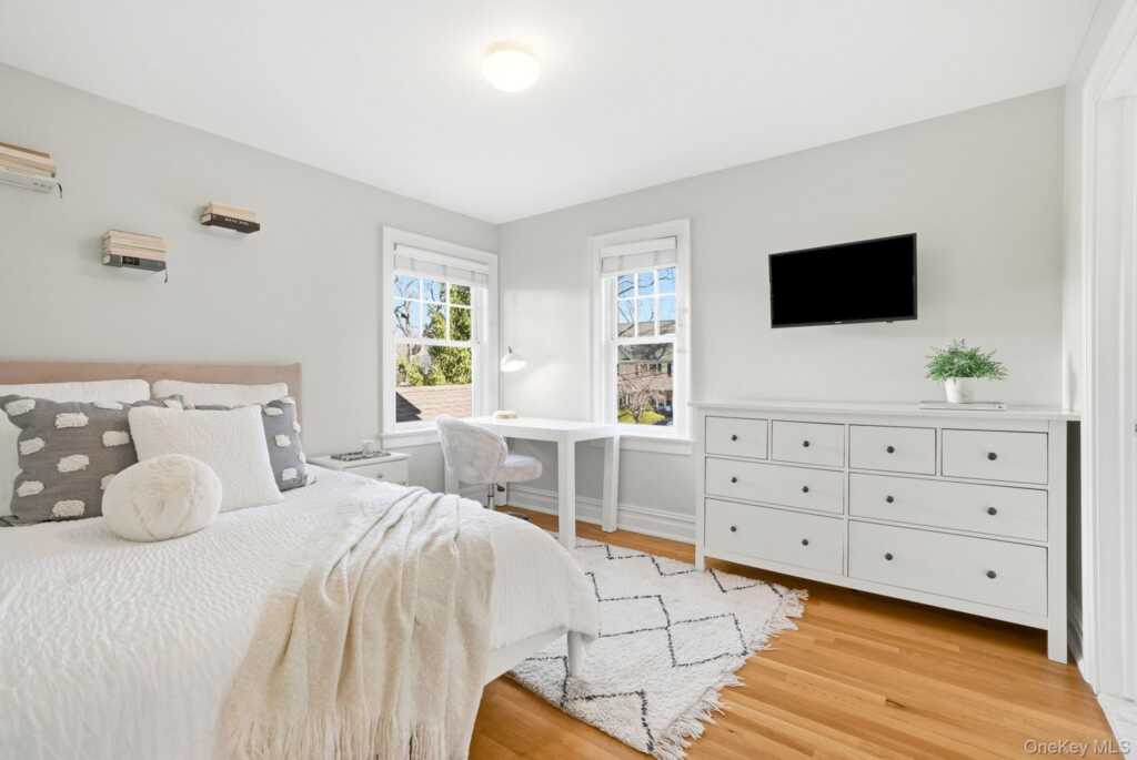 4 Boulder Road, Rye, NY 10580 - Photo 23 of 41