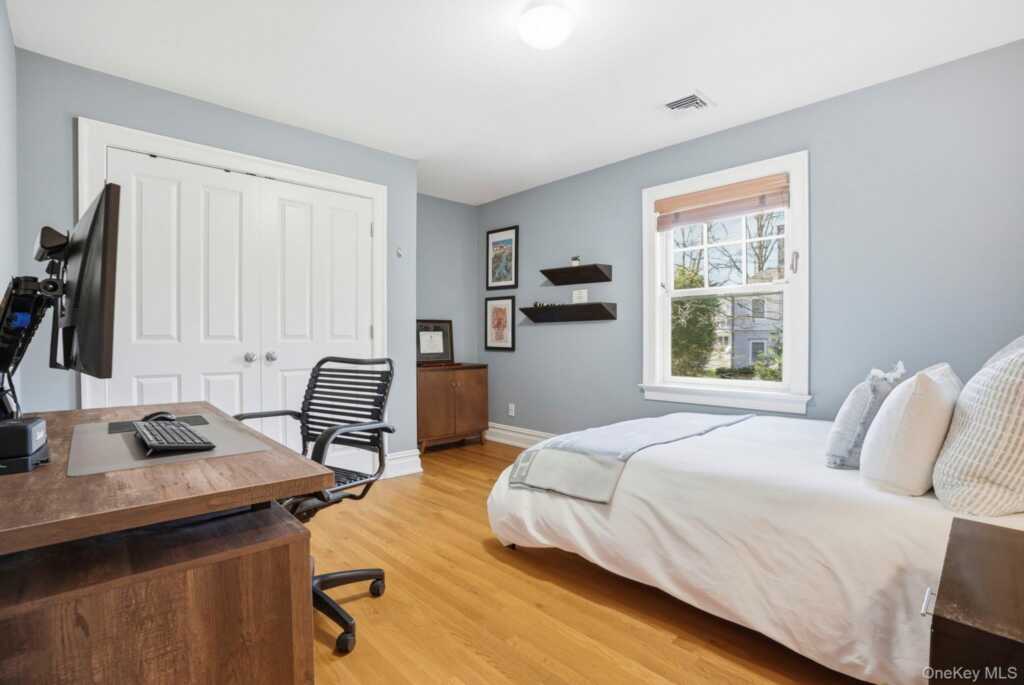 4 Boulder Road, Rye, NY 10580 - Photo 28 of 41