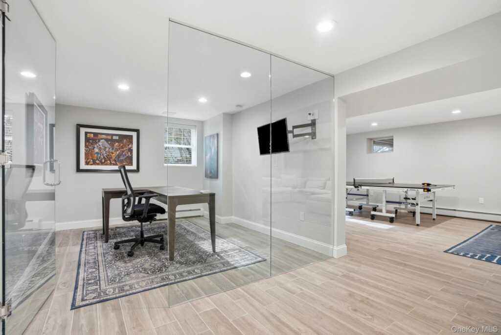 4 Boulder Road, Rye, NY 10580 - Photo 32 of 41