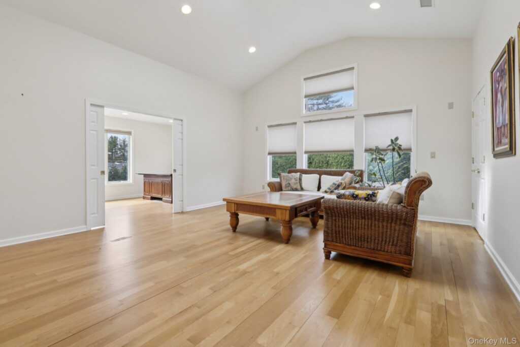 17 Rolling Ridge Road, New City, NY 10956 - Photo 14 of 50