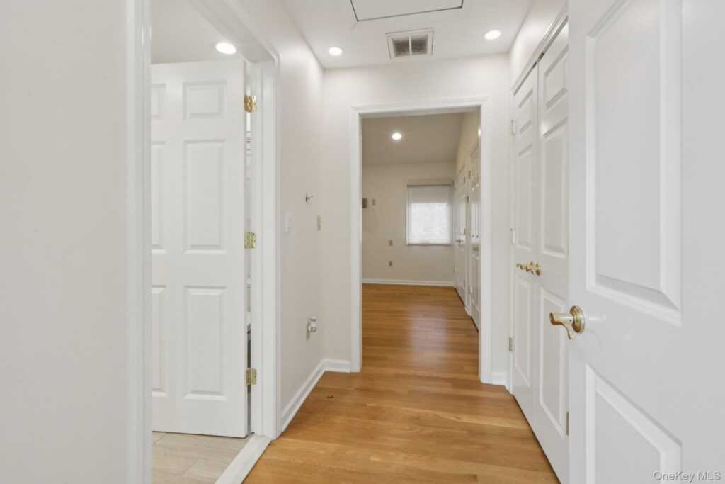 17 Rolling Ridge Road, New City, NY 10956 - Photo 21 of 50