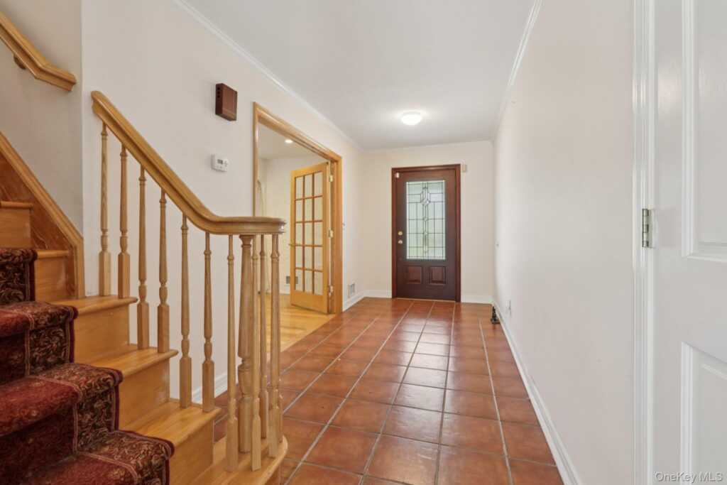 17 Rolling Ridge Road, New City, NY 10956 - Photo 6 of 50