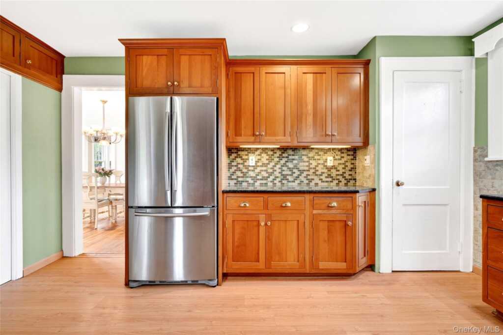 60 Old Middletown Road, Pearl River, NY 10965 - Photo 19 of 43