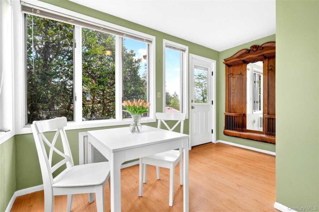 60 Old Middletown Road, Pearl River, NY 10965 - Photo 21 of 43