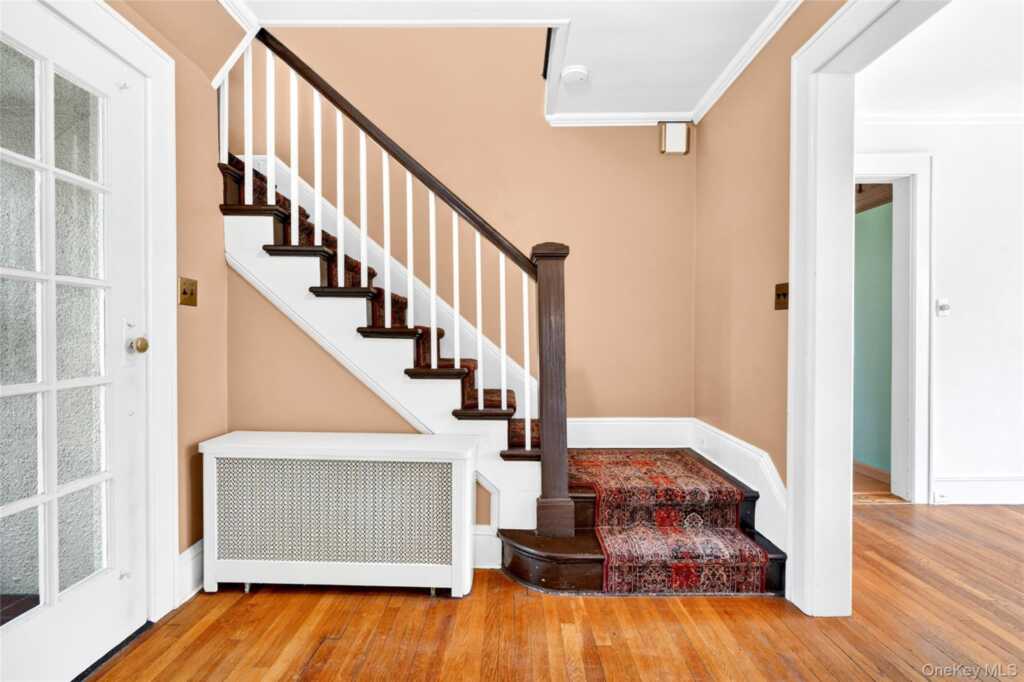 60 Old Middletown Road, Pearl River, NY 10965 - Photo 24 of 43