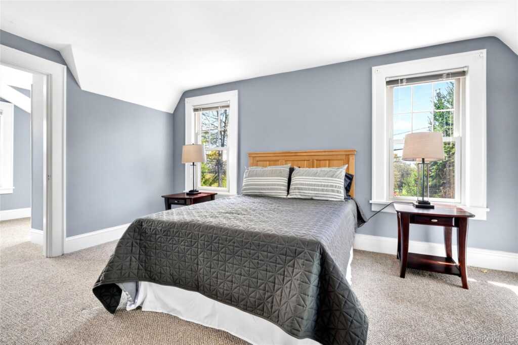 60 Old Middletown Road, Pearl River, NY 10965 - Photo 28 of 43