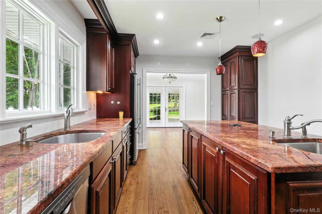 53 Upland Street, Rye, NY 10573 - Photo 4 of 11