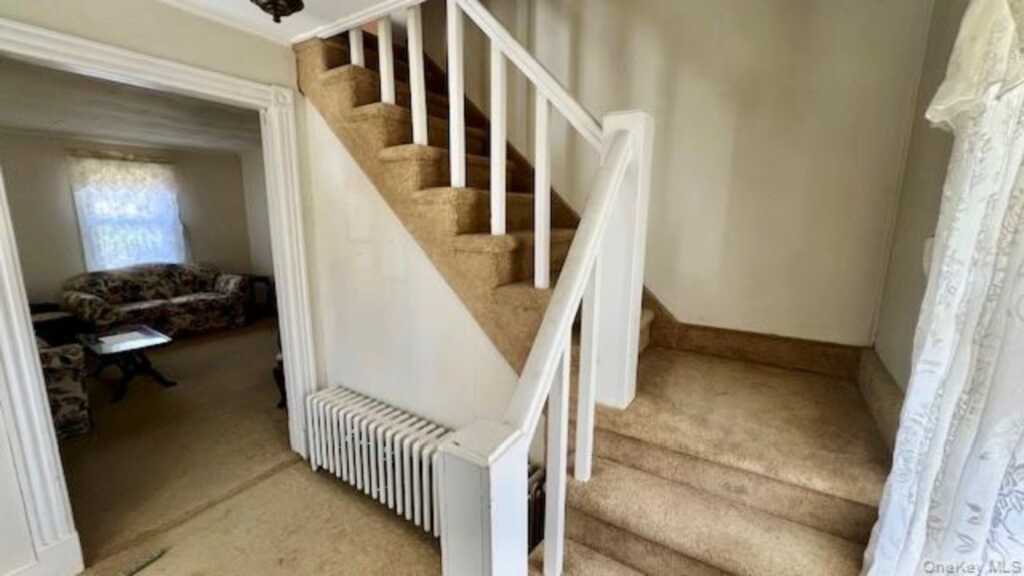 4 Sandhage Drive, Pearl River, NY 10965 - Photo 19 of 32