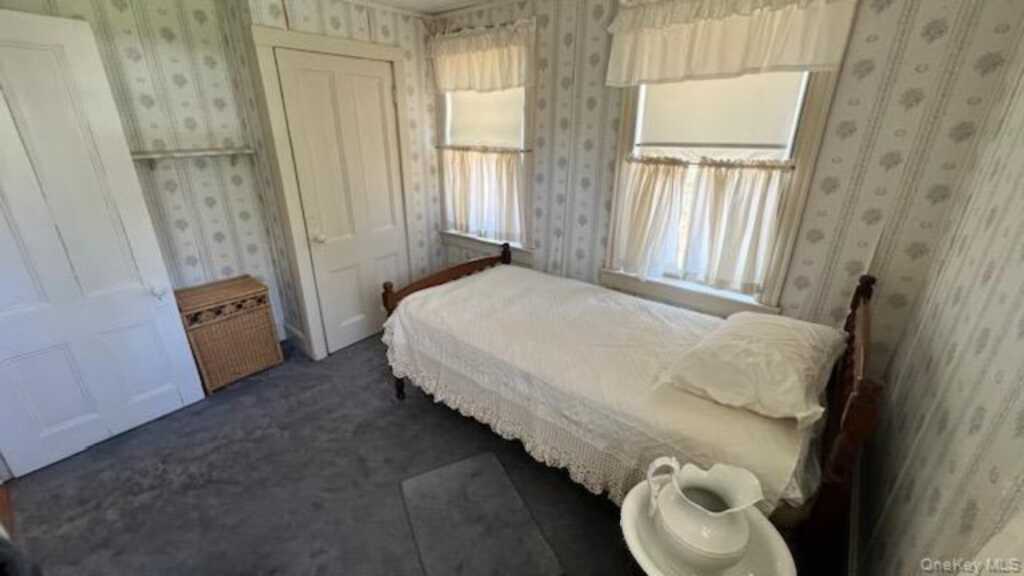 4 Sandhage Drive, Pearl River, NY 10965 - Photo 22 of 32