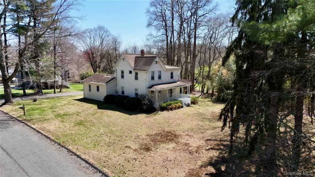 4 Sandhage Drive, Pearl River, NY 10965 - Photo 30 of 32