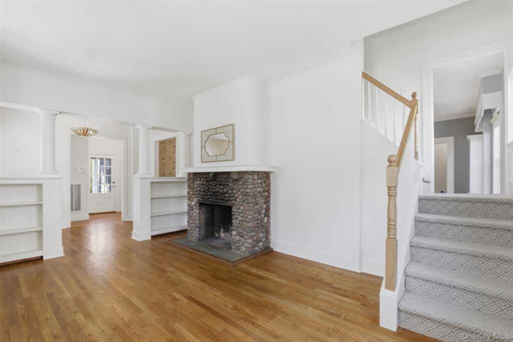 7 Adelaide Street, Rye, NY 10580 - Photo 3 of 42