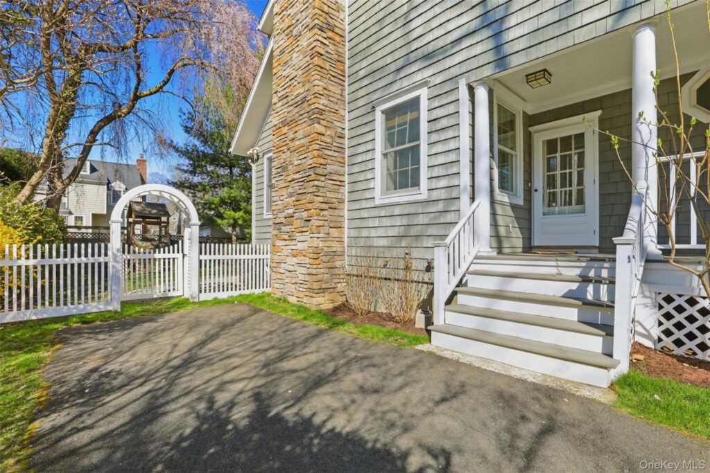 7 Adelaide Street, Rye, NY 10580 - Photo 36 of 42