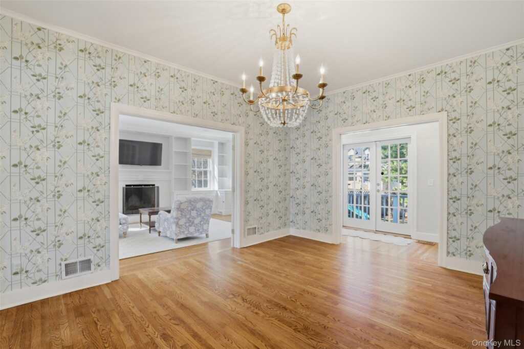 7 Adelaide Street, Rye, NY 10580 - Photo 8 of 42