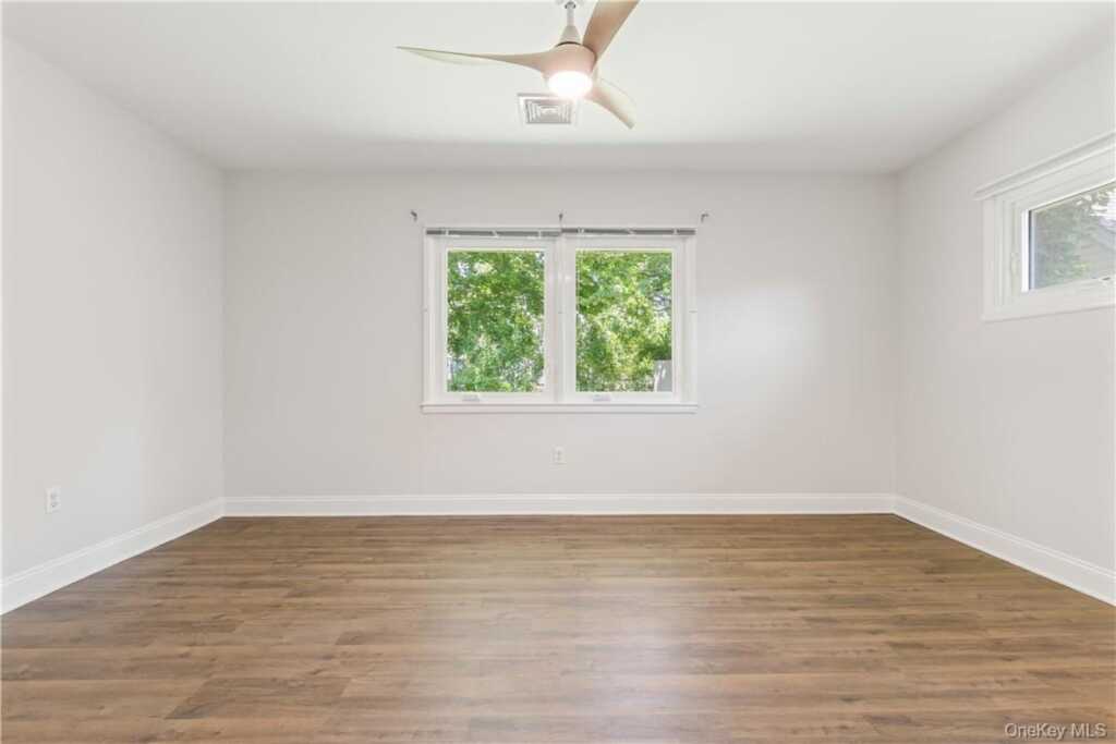 17 Soundview Avenue, Rye, NY 10580 - Photo 15 of 20