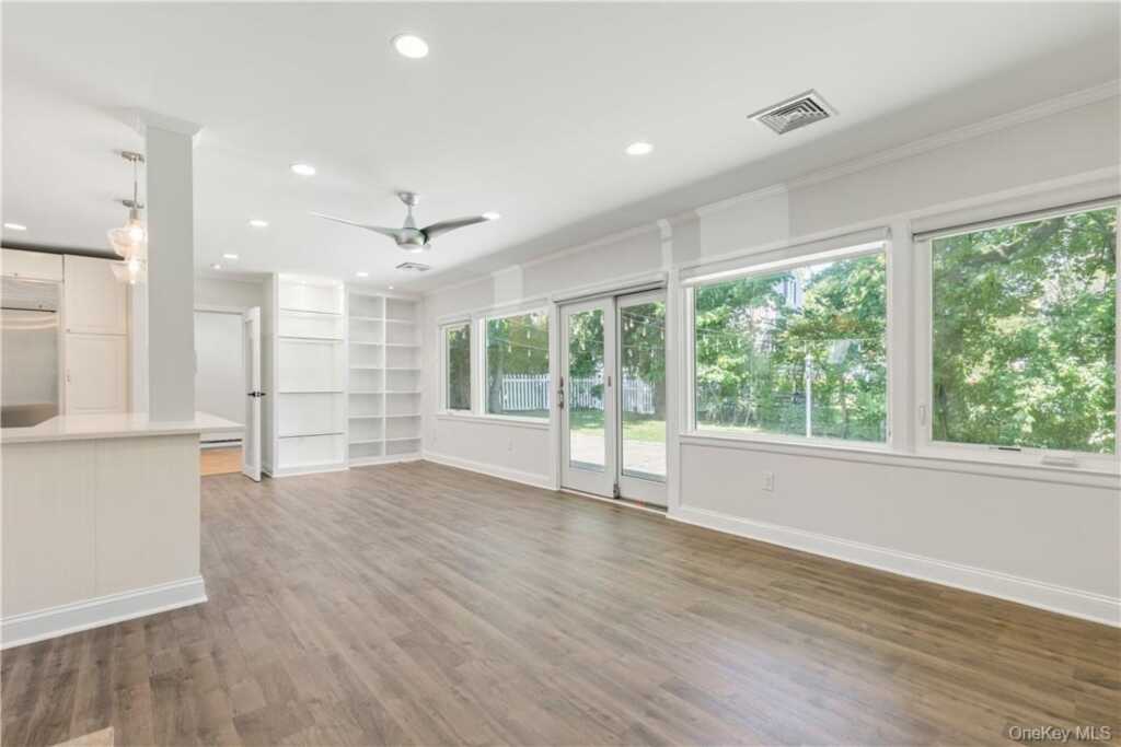 17 Soundview Avenue, Rye, NY 10580 - Photo 5 of 20