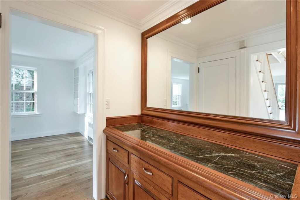 19 Oneida Street, Rye, NY 10580 - Photo 14 of 22