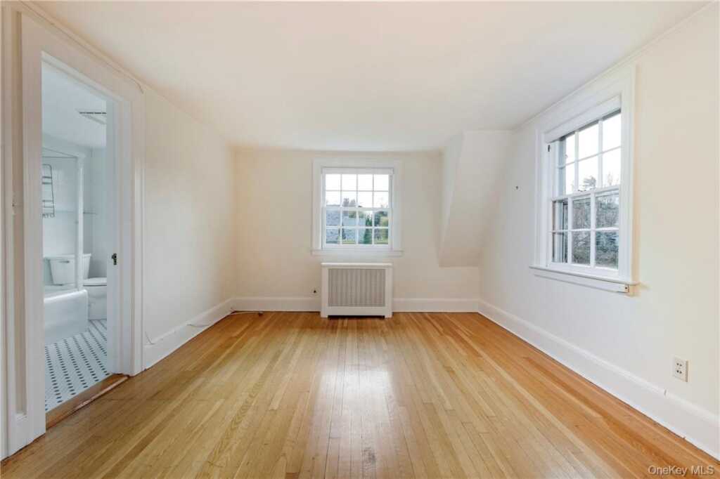 19 Oneida Street, Rye, NY 10580 - Photo 16 of 22