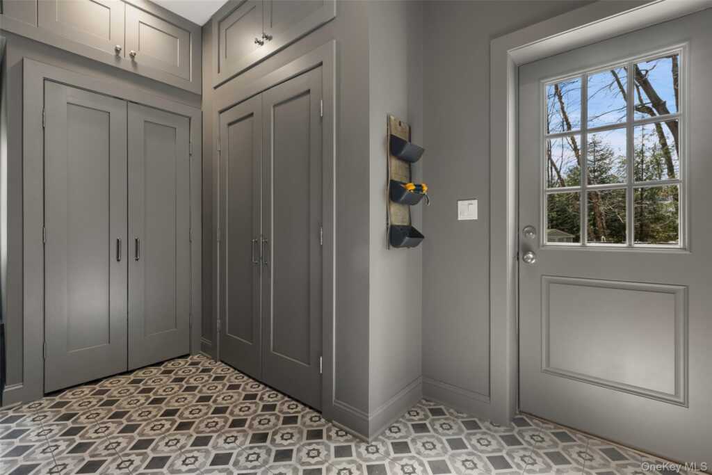 16 John Jay Place, Rye, NY 10580 - Photo 23 of 50