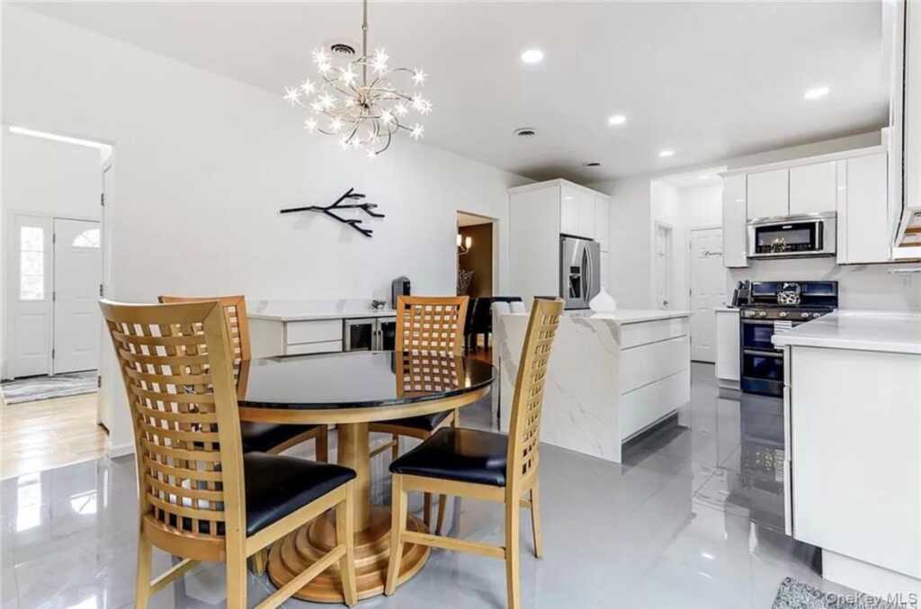 4 Clancy Farms Court, Stony Point, NY 10980 - Photo 20 of 37