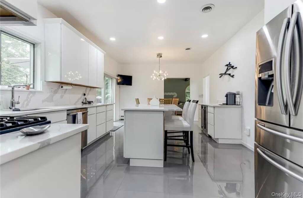 4 Clancy Farms Court, Stony Point, NY 10980 - Photo 23 of 37