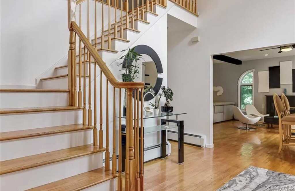 4 Clancy Farms Court, Stony Point, NY 10980 - Photo 9 of 37