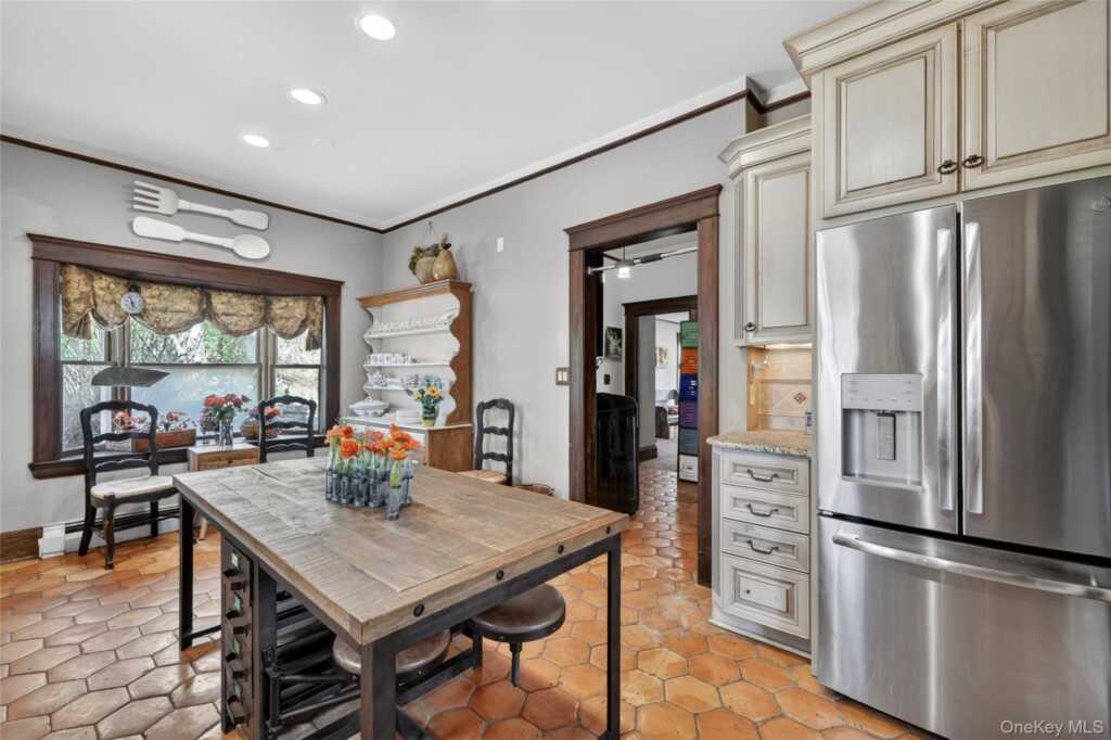 65 Rockledge Drive, Suffern, NY 10901 - Photo 17 of 48