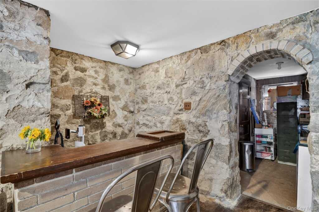 65 Rockledge Drive, Suffern, NY 10901 - Photo 33 of 48