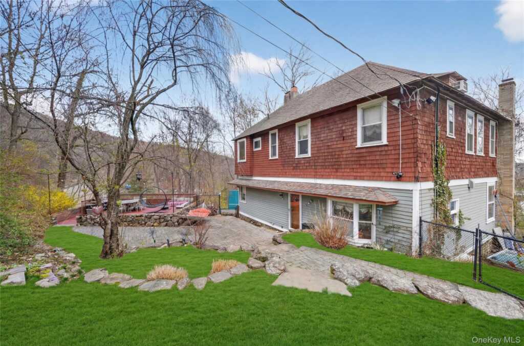 65 Rockledge Drive, Suffern, NY 10901 - Photo 38 of 48